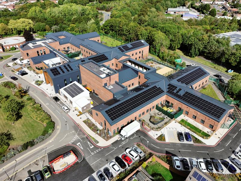 Chesterfield & Derby Hospitals–MAC Roofing & Contracting Ltd