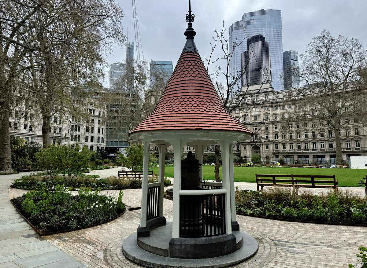 Small Scale Project < £25k: Karl Terry Roofing Contractors Ltd | Finsbury Circus Gazebo