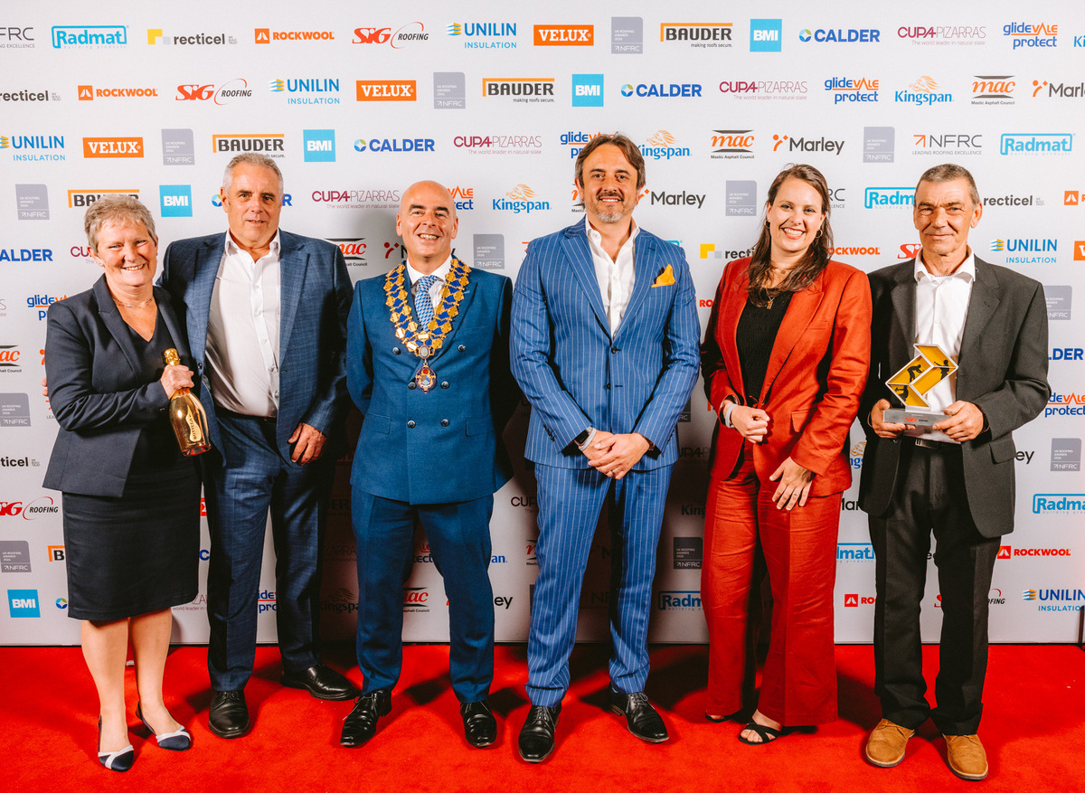 Enjoying a red carpet photo opportunity with NFRC President, Colin McCorquodale, and Managing Director of SIG, Chris Lodge
