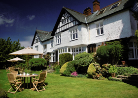 YNE social weekend-Lindeth Hotel.png